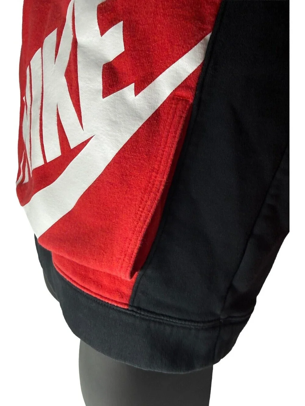 Nike Boys Hoodie Youth XL Red & Black Fleece Lined Hooded Sweatshirt StandardFit